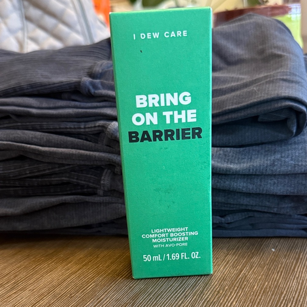 Flash Sale! I Dew Care Bring On The Barrier Moisturizer-50 mL NIB